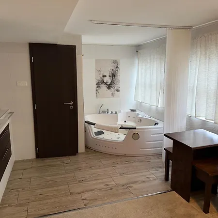 Gracia 3* Bratislava