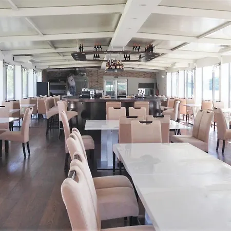 Gracia 3* Bratislava