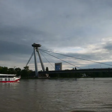 Bateau-hôtel Gracia 3*