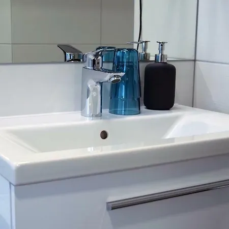 Gracia Hotel en barco 3*