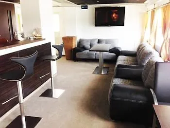 Gracia Bateau-hôtel