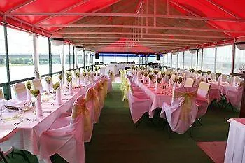 Gracia Bateau-hôtel 3*