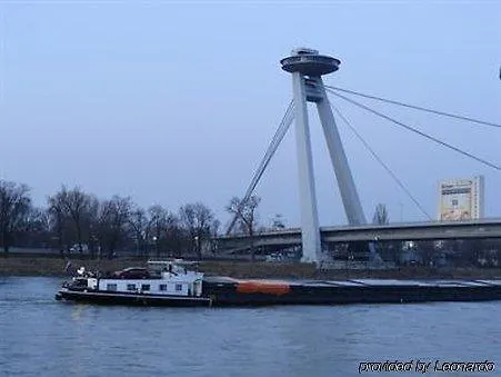 Gracia Bådhotel Bratislava